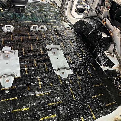 좋은 가격 맞춤형 자동차 후드 단열 패드 자동차 열 장벽 소음 완화 디자인 온라인으로